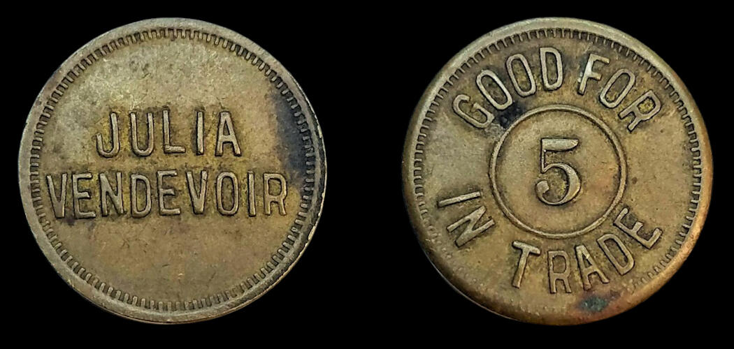 Julia Vendevoir - 5¢ Token Brass | Round Vacketta #: Unlisted